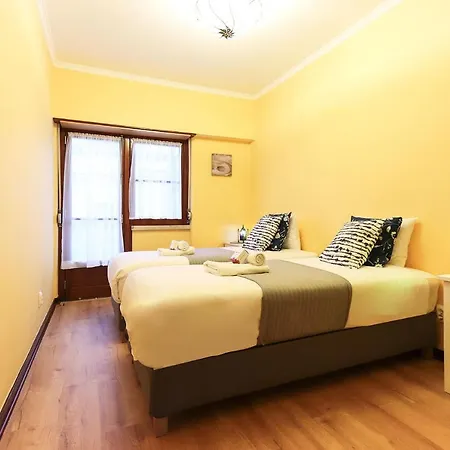 Almirante Stylish By Homing Apartment *
