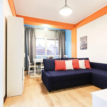 Almirante Stylish By Homing Apartmán